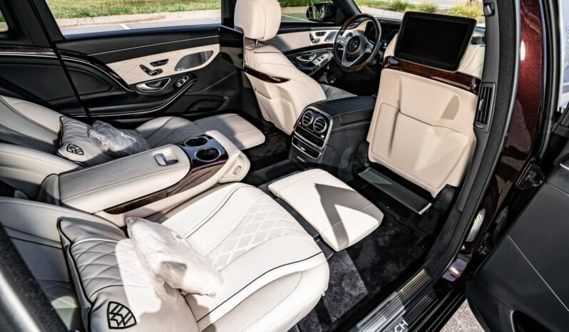 
								2018 Mercedes-Benz Maybach S 560 full									