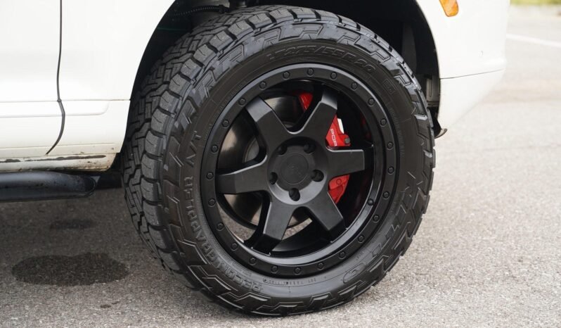 
								2005 Porsche Cayenne Turbo full									