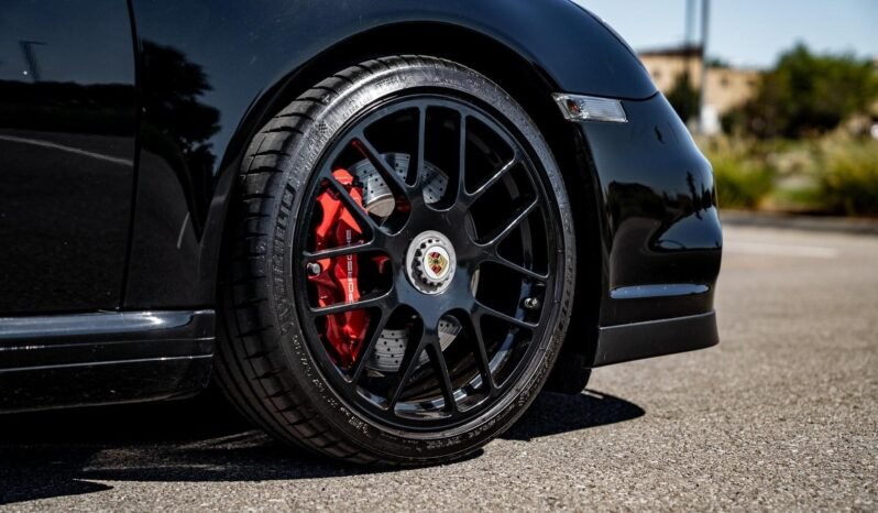 
								2010 Porsche 911 TURBO full									