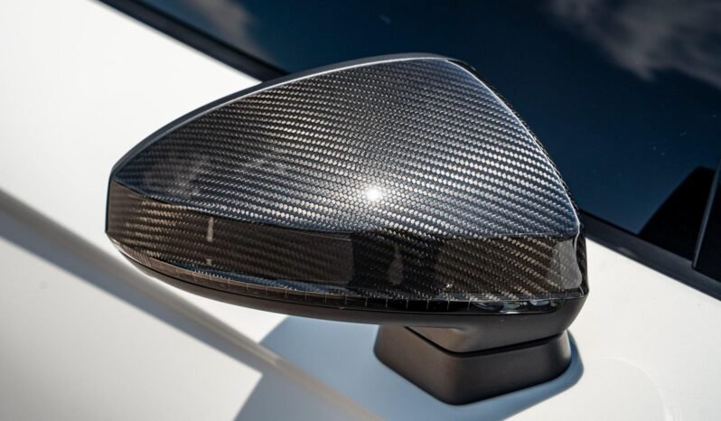 
								2017 Audi R8 5.2 Plus full									