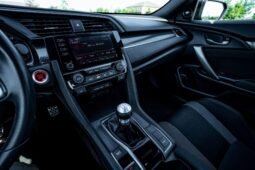 
										2019 Honda Civic Si full									