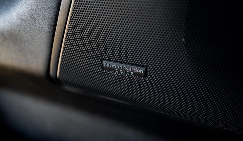 
								2013 Land Rover Range Rover Sport HSE full									