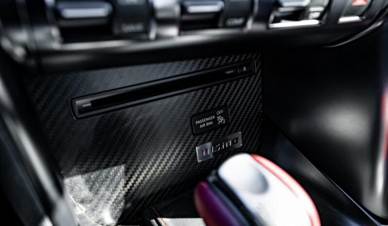 
								2016 Nissan GT-R NISMO full									