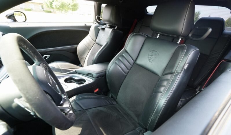 
								2018 Dodge Challenger SRT Demon full									