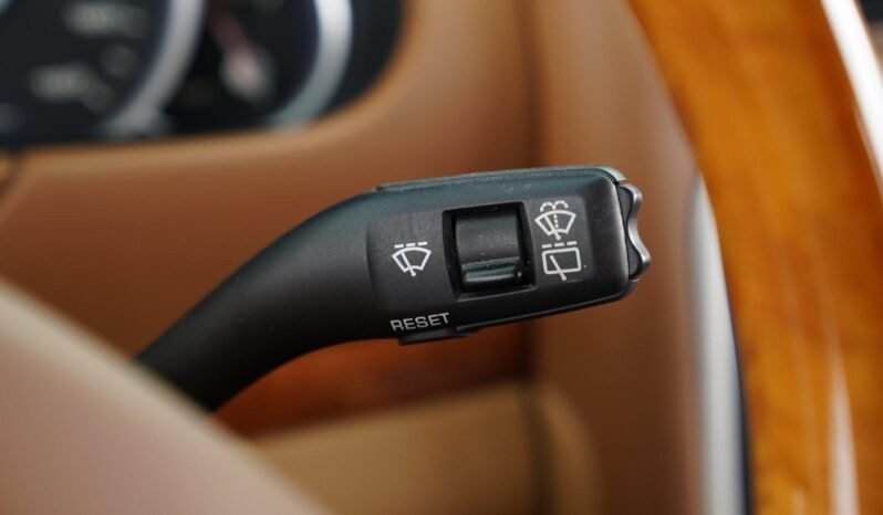 
								2005 Porsche Cayenne Turbo full									