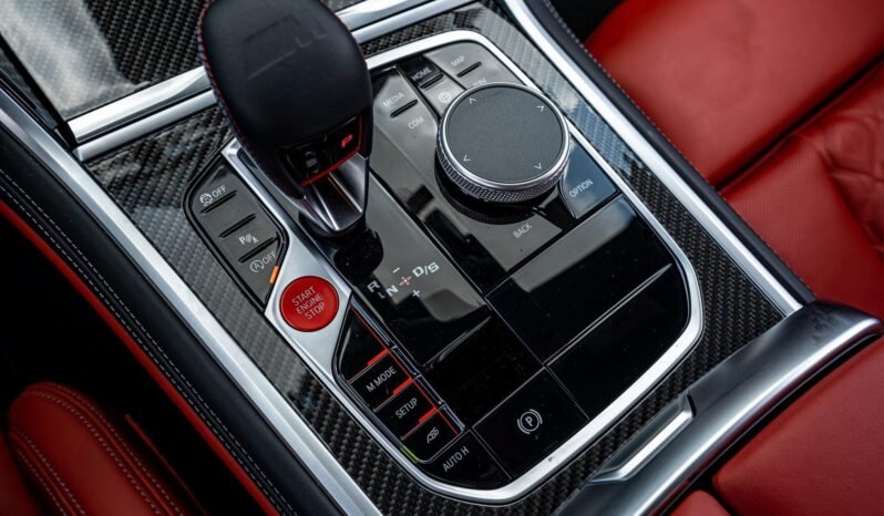 
								2020 BMW M8 Competition full									