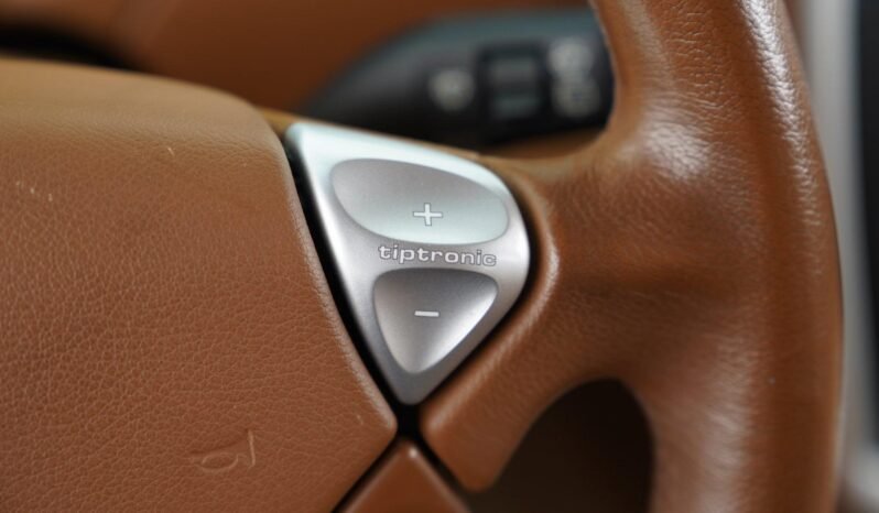 
								2005 Porsche Cayenne Turbo full									