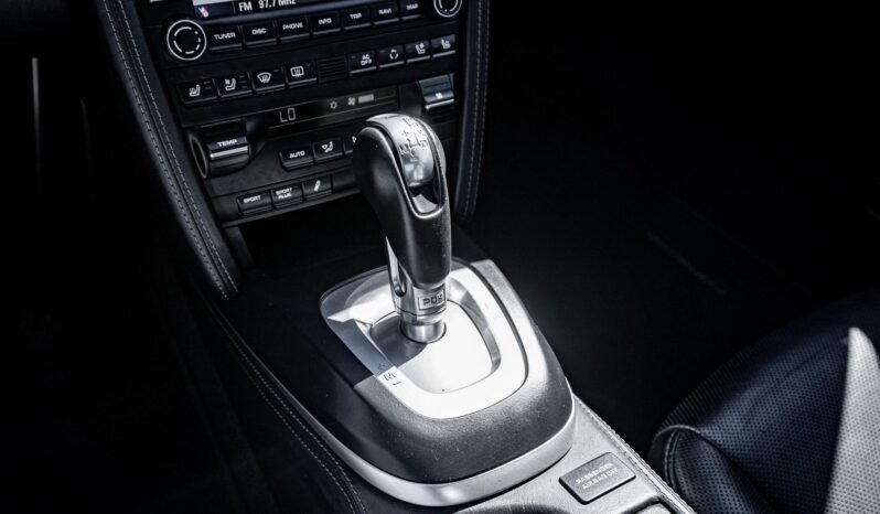 
								2010 Porsche 911 TURBO full									