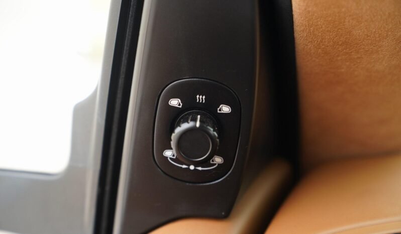 
								2005 Porsche Cayenne Turbo full									