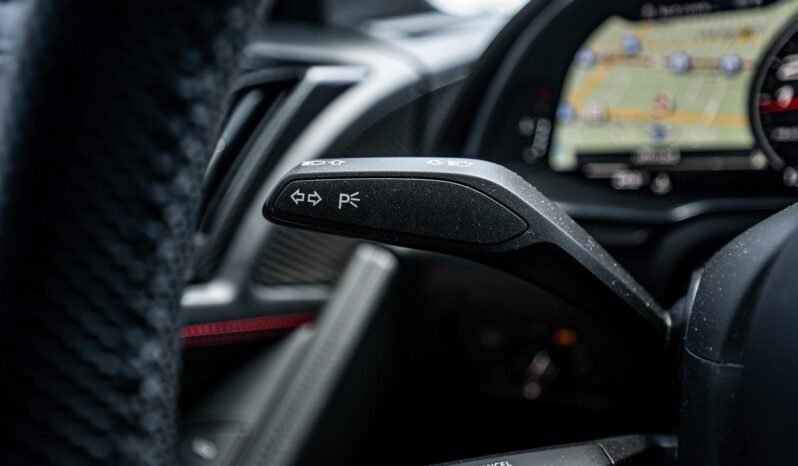 
								2017 Audi R8 5.2 Plus full									