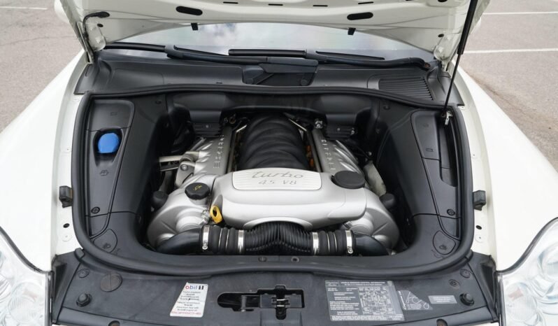 
								2005 Porsche Cayenne Turbo full									