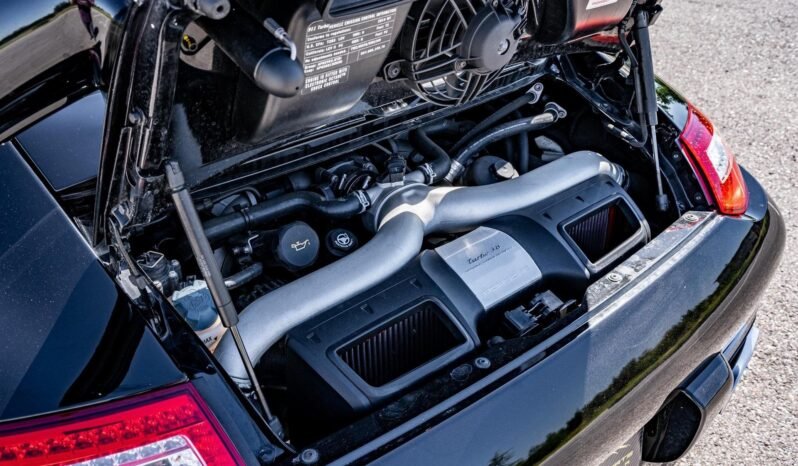 
								2010 Porsche 911 TURBO full									