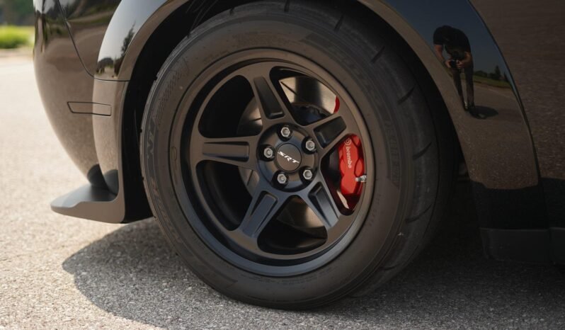 
								2018 Dodge Challenger SRT Demon full									