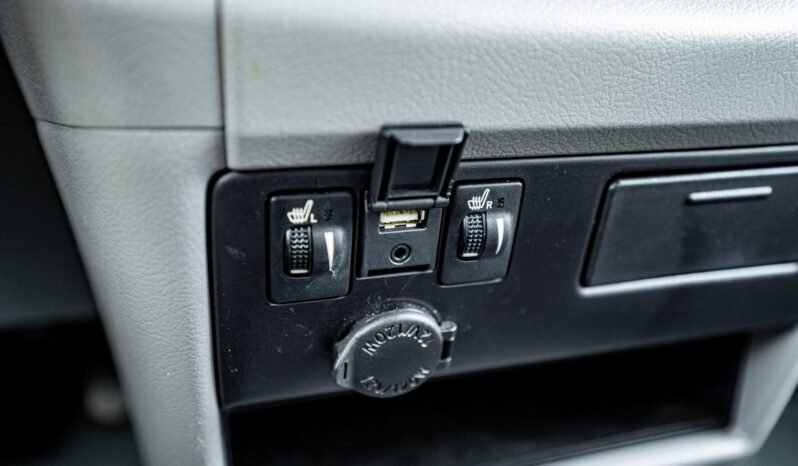 
								2018 Toyota Sienna L full									