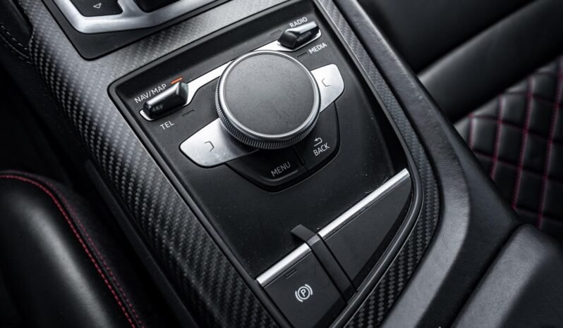 
								2017 Audi R8 5.2 Plus full									