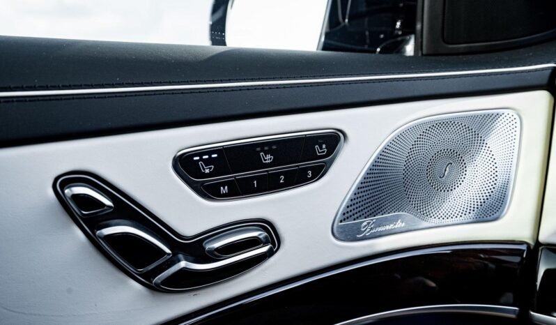 
								2018 Mercedes-Benz Maybach S 560 full									