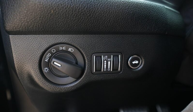 
								2018 Dodge Challenger SRT Demon full									