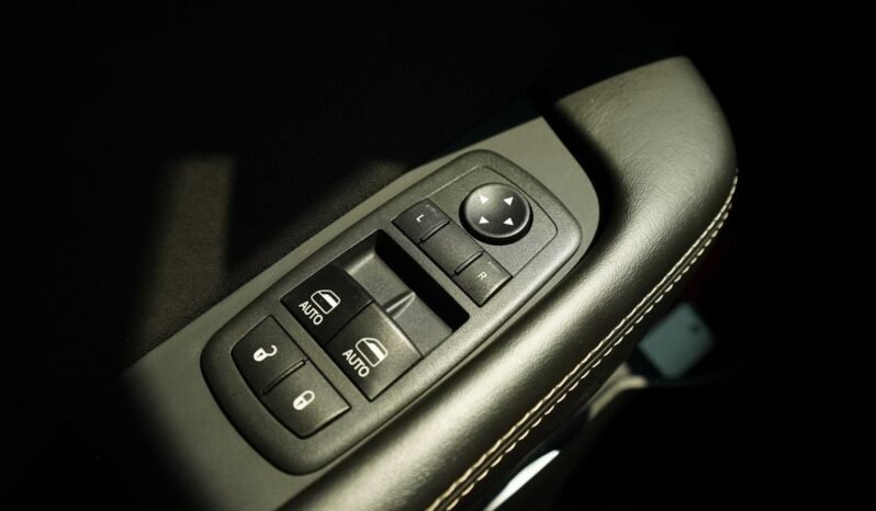 
								2018 Dodge Challenger SRT Demon full									