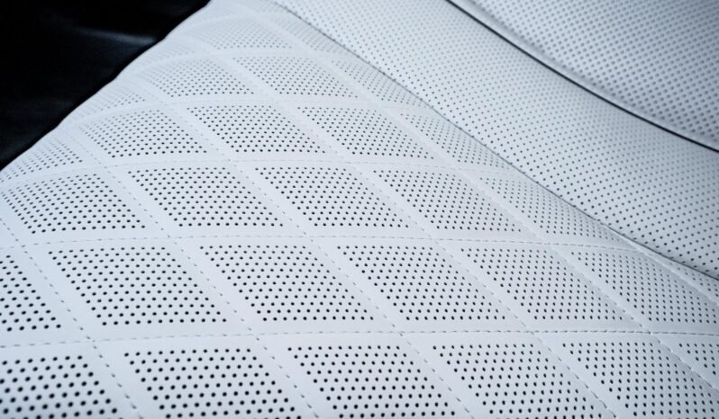 
								2018 Mercedes-Benz Maybach S 560 full									