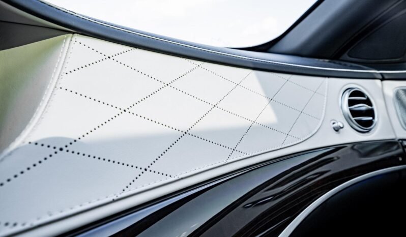 
								2018 Mercedes-Benz Maybach S 560 full									