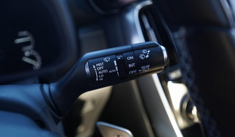 
								2022 Lexus LX 600 Ultra Luxury full									