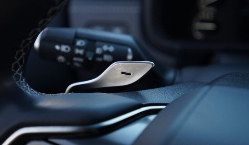 
								2022 Lexus LX 600 Ultra Luxury full									