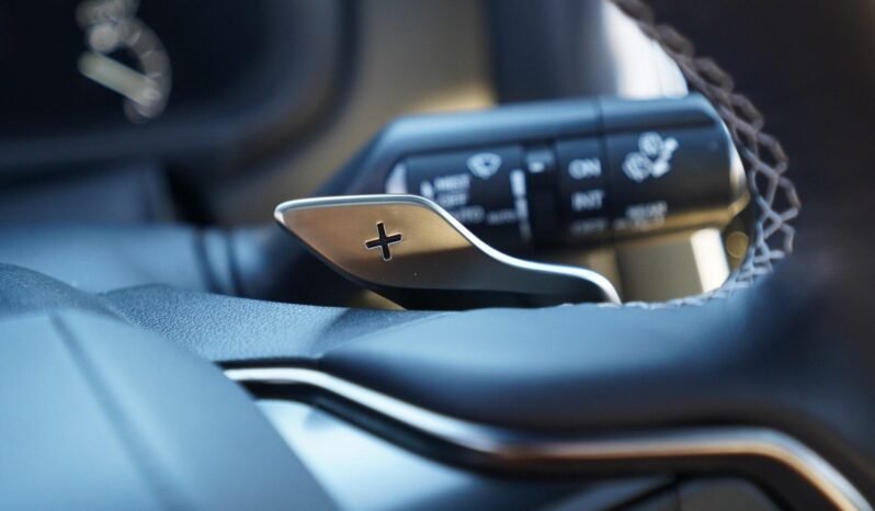 
								2022 Lexus LX 600 Ultra Luxury full									