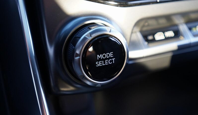 
								2022 Lexus LX 600 Ultra Luxury full									