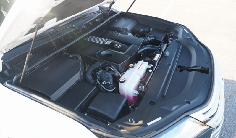 
								2022 Lexus LX 600 Ultra Luxury full									