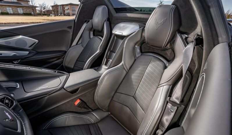 
								2020 Chevrolet Corvette Stingray full									