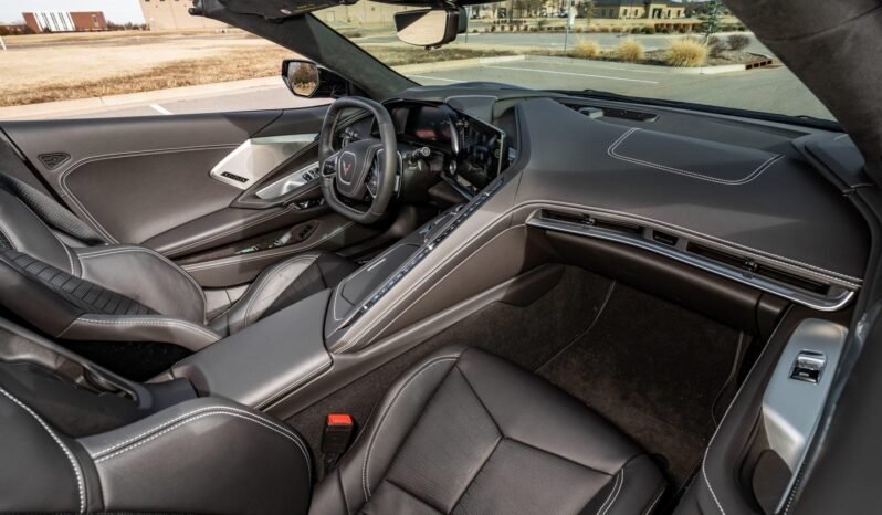 
								2020 Chevrolet Corvette Stingray full									