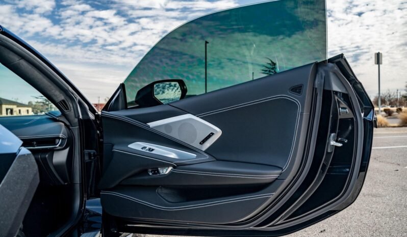 
								2020 Chevrolet Corvette Stingray full									