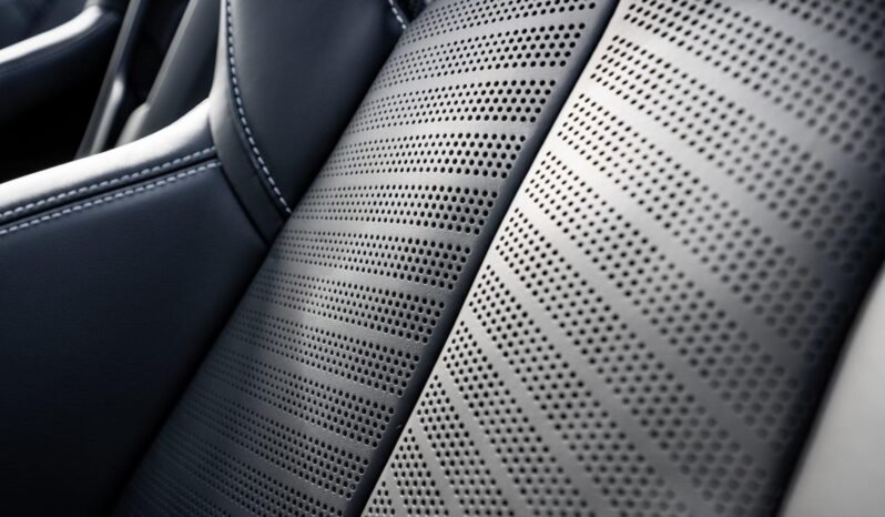 
								2020 Chevrolet Corvette Stingray full									