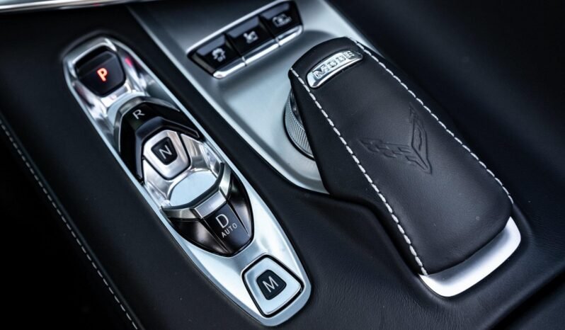 
								2020 Chevrolet Corvette Stingray full									