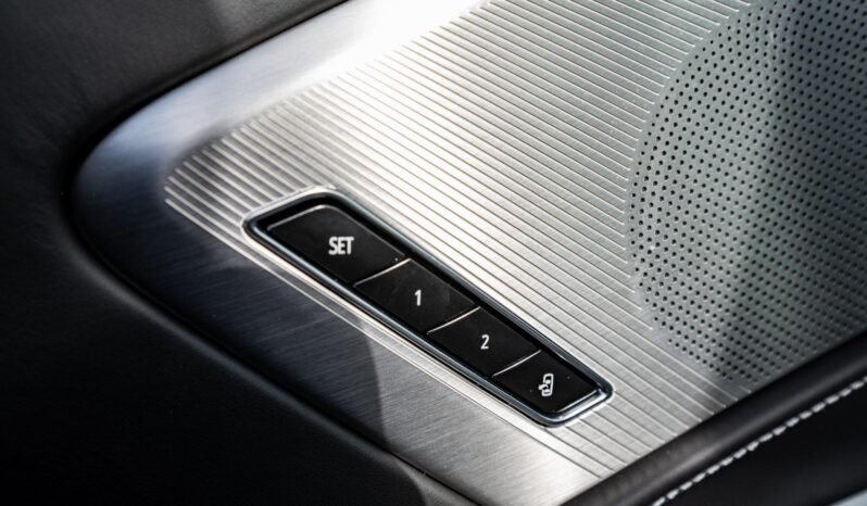 
								2020 Chevrolet Corvette Stingray full									