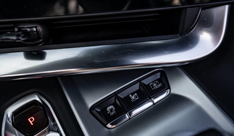 
								2020 Chevrolet Corvette Stingray full									