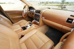 
										2005 Porsche Cayenne Turbo full									