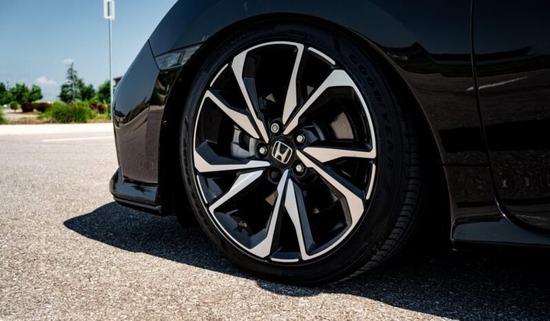 
								2019 Honda Civic Si full									
