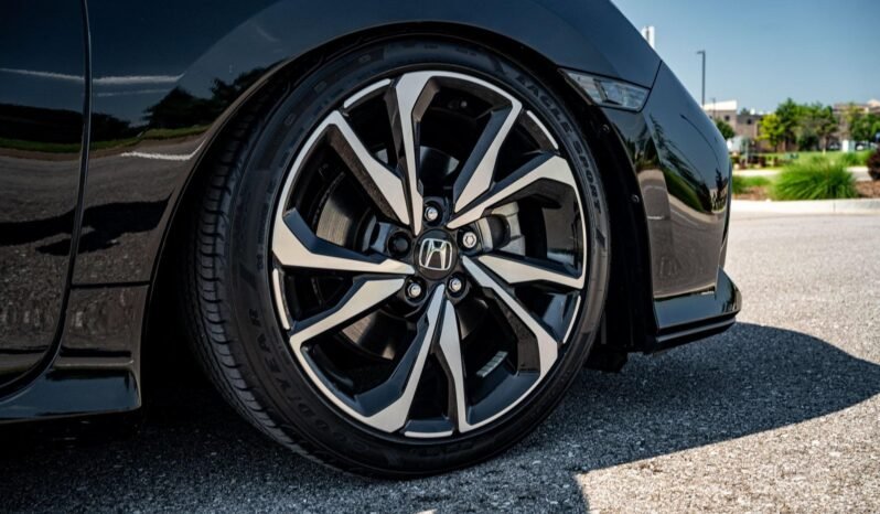 
								2019 Honda Civic Si full									