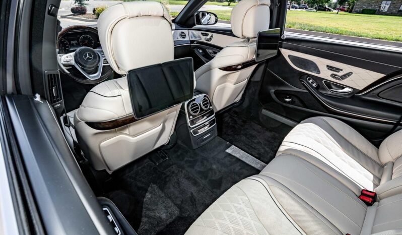 
								2018 Mercedes-Benz Maybach S 560 full									