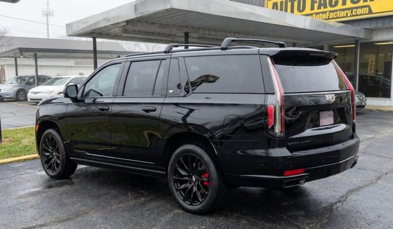 
								2022 Cadillac Escalade ESV Sport Platinum full									