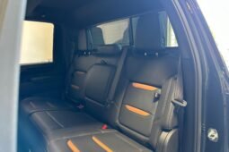 
										2024 GMC Sierra 2500HD AT4 full									