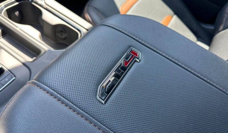 
								2024 GMC Sierra 2500HD AT4 full									