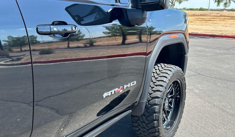 
								2024 GMC Sierra 2500HD AT4 full									