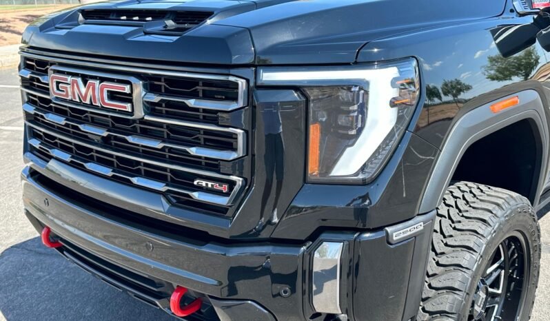 
								2024 GMC Sierra 2500HD AT4 full									