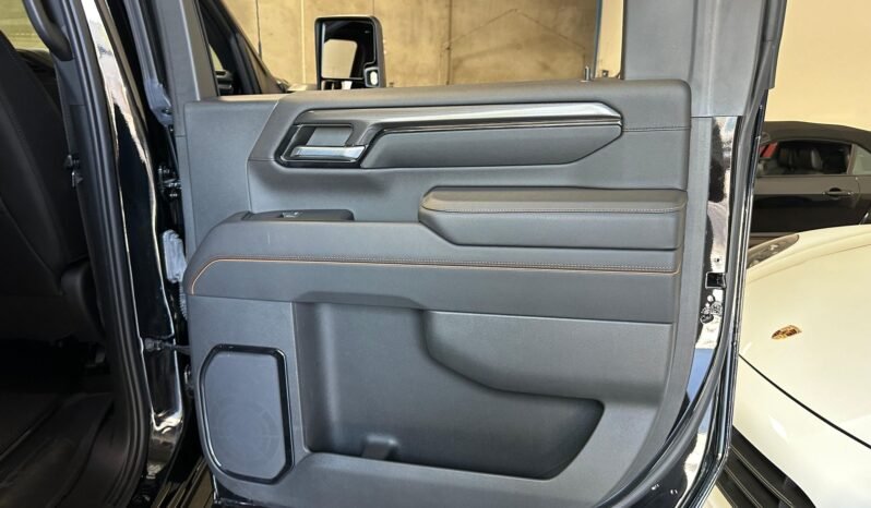 
								2024 GMC Sierra 2500HD AT4 full									